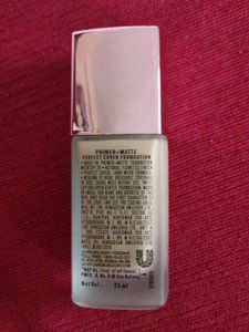 Lakme 9-5 Primer + Matte Foundation -neutral honey