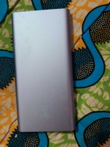 mi power bank od 10000mah battery brand new condit