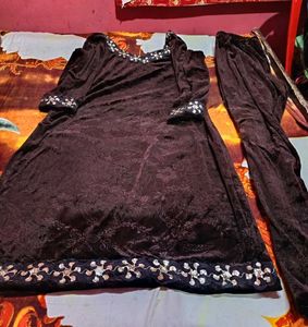 Unused Party Wear Printed Velvet Kurta bottom