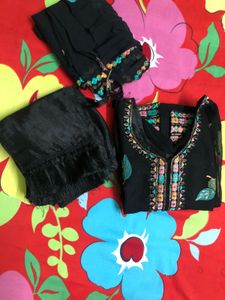 Thread Work Kurta Set