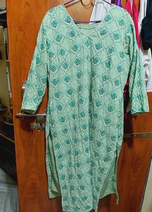 Green Embroidered Kurta