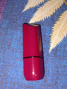 Kiss Beauty Matte Magenta Lipstick
