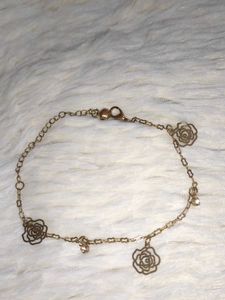 🥀Rose Charm Bracelet🌹