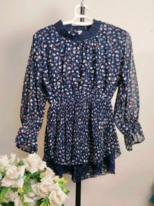 Floral Print Pleated Blouse