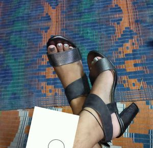 Stylish Black Heeled Sandals👡👡