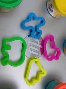 Clay Dough pack Of 6 With Tools