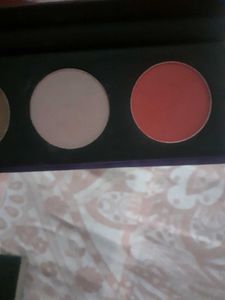 Blush &amp; Highlighter Palette