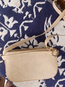A Small Handbag In Lowest Price