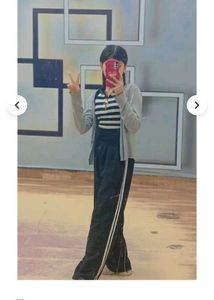 | Side white stripes | Pure style 👖✨Comfortable,