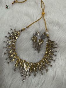 Elegant Necklace &amp; Earring Set