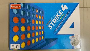 Funskool Strike 4 - Classic Disc Dropping Game