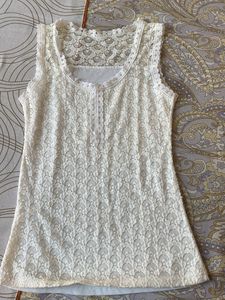 Set Of 2 Tops