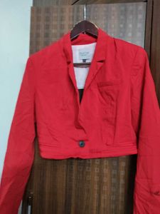 SALE 🛍️ Bershka Crop Blazer