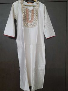 Off White Viscose New Kurta Set With Tag