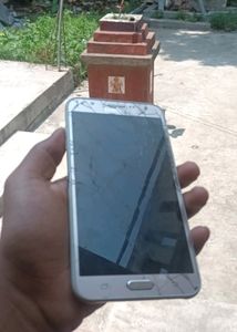 Samsung Galaxy J7 ✅