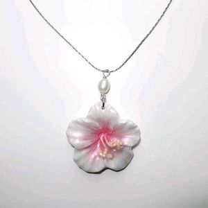 Hibiscus Flower Pendant Necklace