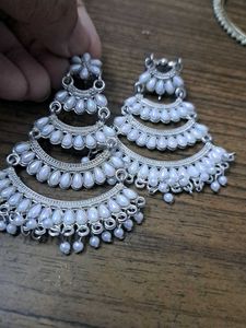 Earing/bangle/flower Mangtika