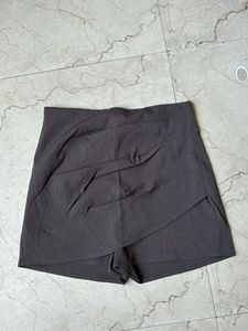 Grey Skorts