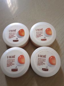Lakme Peach Milk Moisturizer (Set of 4)
