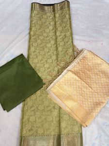 Banarasi 3- Piece Suit Set