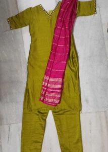 Olive Green & Pink Salwar Kameez