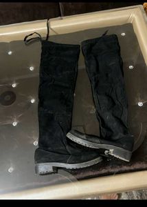 Black Boots