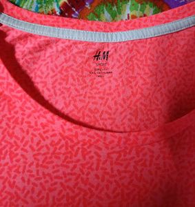 H&M sport T-shirt