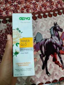 OZiva Inner Glo Face Wash