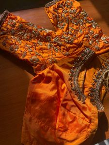 💥Embroidered Orange Blouse💥