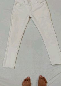White Slim Jeans