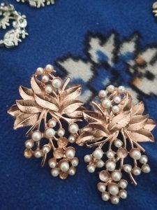 Beautiful stud combo