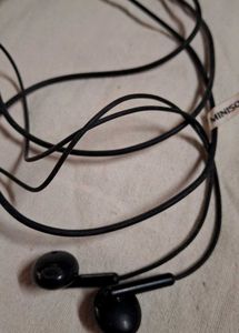 Miniso Black Earphones
