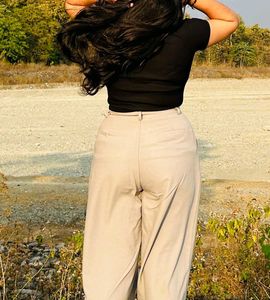 GREY TROUSERS