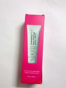 COSIQ Exfoliating Cleanser