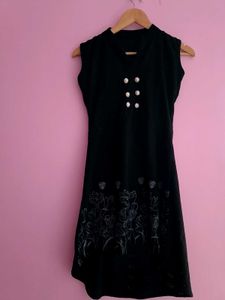 Black Mid Slit Dress