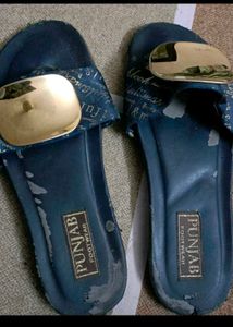 Combo Of 7 Used Slippers In 5:5 Size