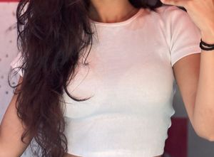 Stylish white backless crop top