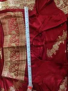 Dark Red And Gold Saree With Blouse