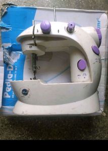 Mini Sewen Machine