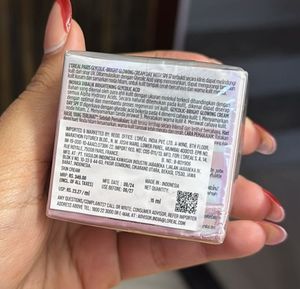 L&#39;Oreal Glycolic Bright Day Cream