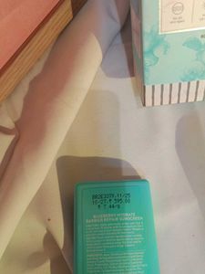 Dot &amp; Key Sunscreen SPF 50+