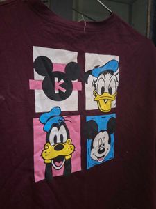 Donald Duck Graphic Tee