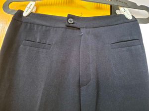 Women&#39;s Parallel Trousers