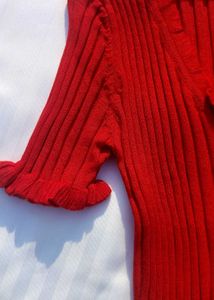 RED RIB-KNIT CROP TOP♥️