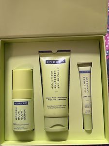 Hyphen The Daily Glow Essentials