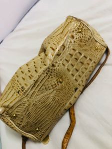 BRAHMIN Stylish Handbag