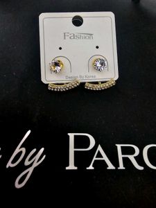 Korean Crystal Curve Studs ✨