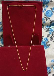 New/Unused Beautiful Gold Plated Chain