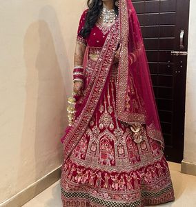 Elegant Magenta Embroidered Lehenga Choli Set