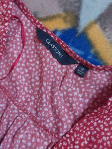 Red Floral Crop Top